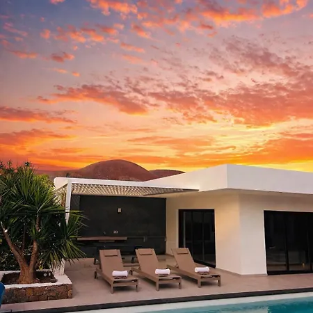 Βίλα Casa Kanela - Luxe Volcan & Piscine Chauffee Lajares