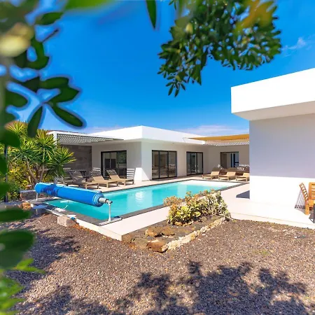 Βίλα Casa Kanela - Luxe Volcan & Piscine Chauffee Lajares